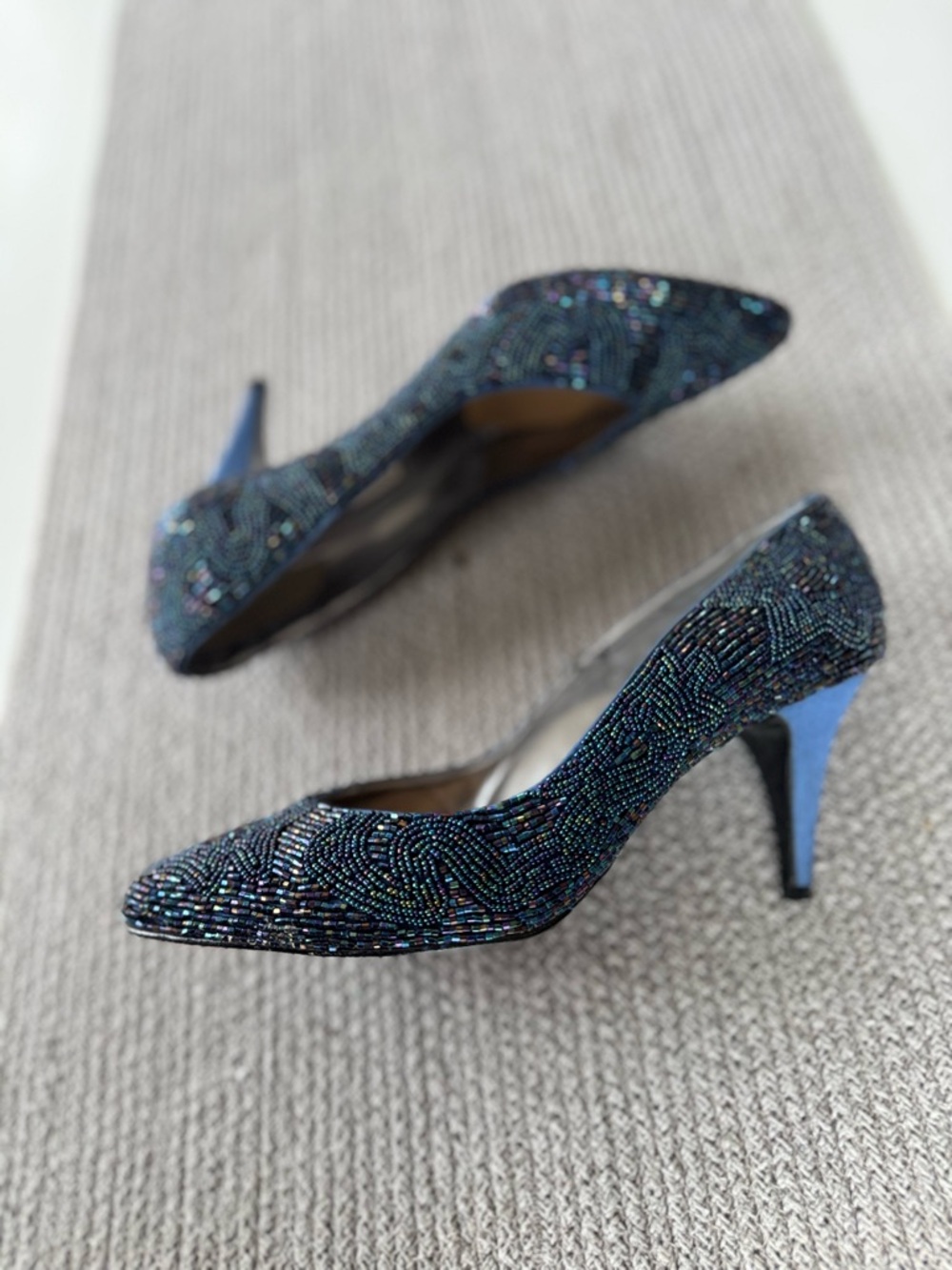 Vintage Teal Navy Blue Beaded Satin Pumps Dressy Heels Size 8
